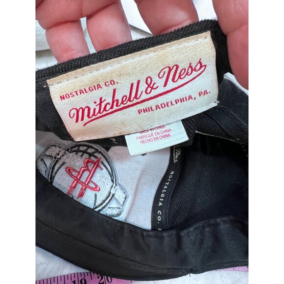 Houston Rockets Mitchell & Ness Snapback Cap hat - Picture 3 of 6